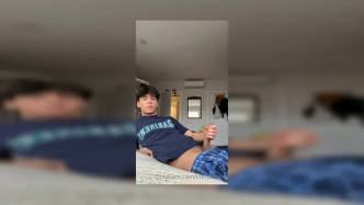 0hbcm4z0y8pi96cwzqc28 Source video