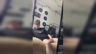 0heyi804cd32coytw20yx Source video