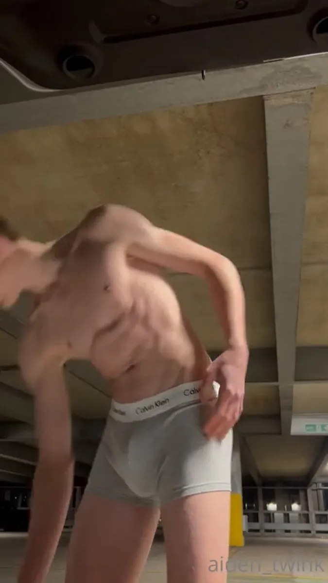 B6c8e2b3 5558 4fc4 Ad1b 10f76a3e2f4f video