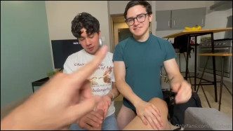 24 06 14 I Had Myself 2 Twinks video