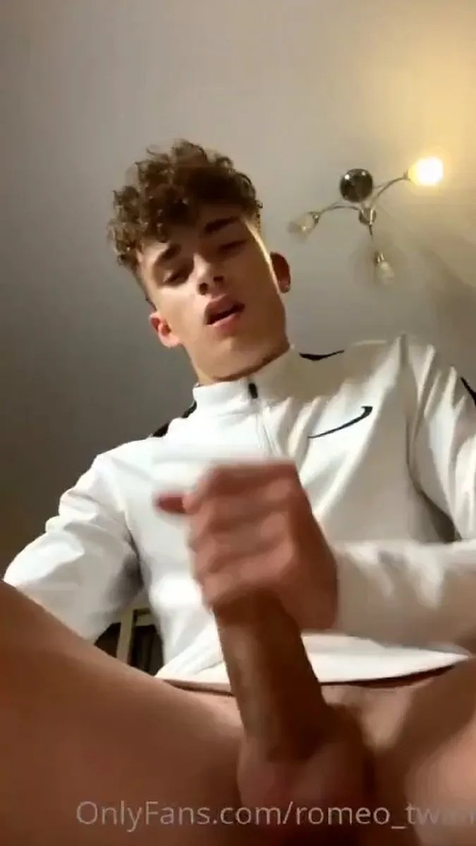 VID 20231218 191206 324 video